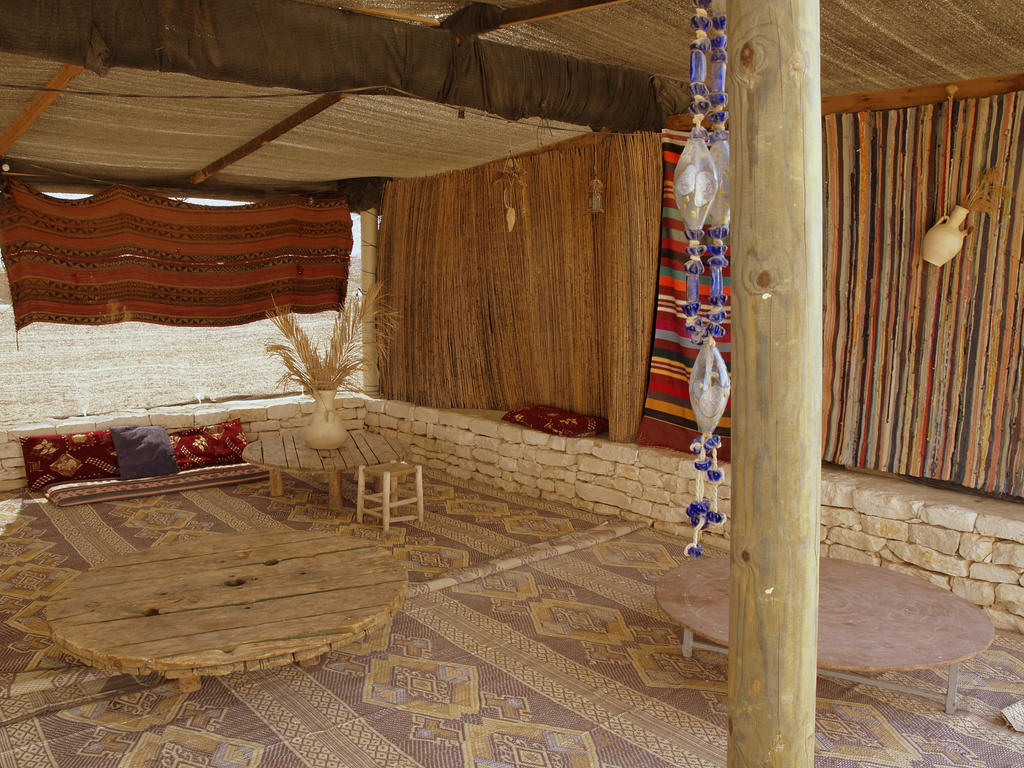 Incense And Spice Route Inn Zofar Екстериор снимка
