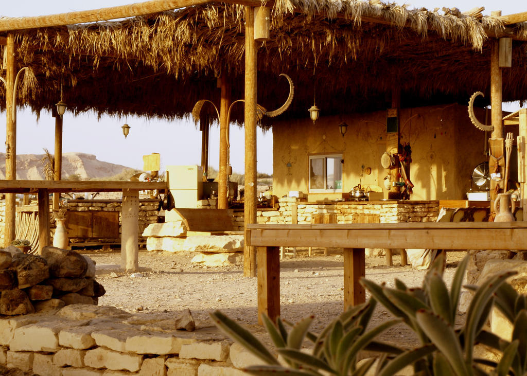 Incense And Spice Route Inn Zofar Екстериор снимка